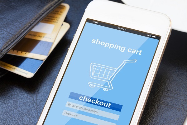 uma das tendências de e-commerce é tornar o checkout por celular mais dinâmico.